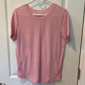 Lululemon athletic top